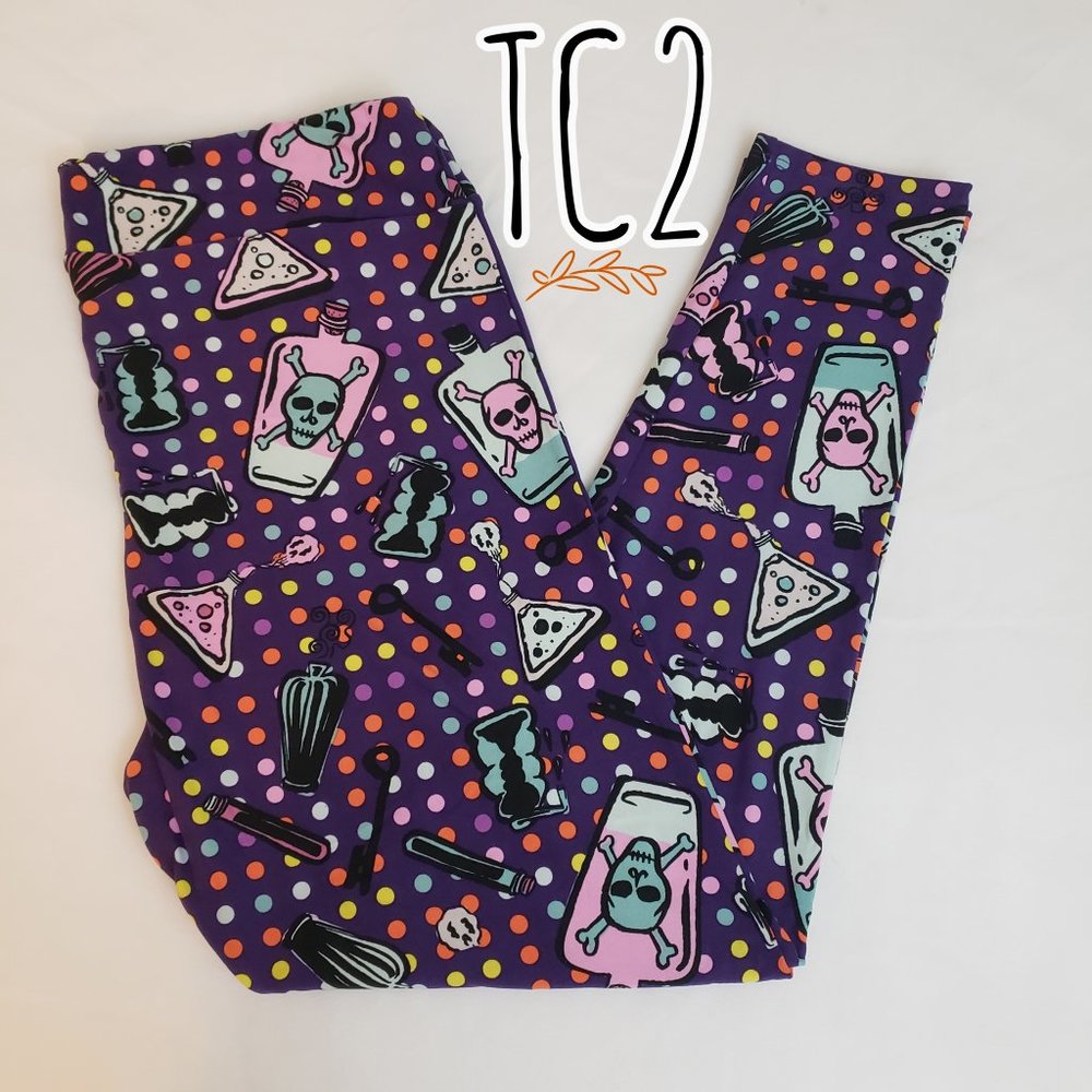 NWT LulaRoe Halloween/Poison Skull Leggings Size TC2